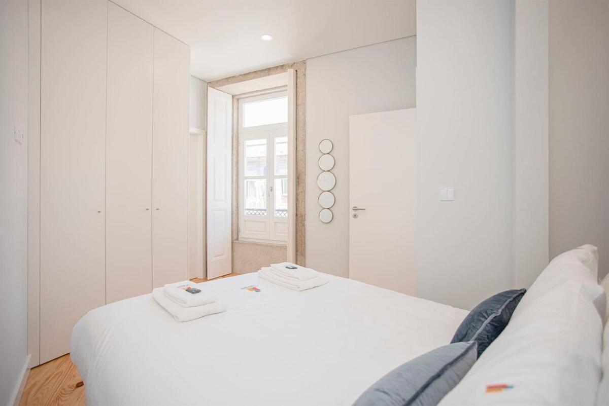 Liiiving In Porto - Aliados Stone Apartment Eksteriør billede