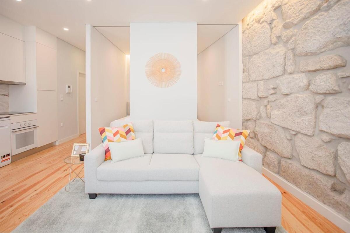 Liiiving In Porto - Aliados Stone Apartment Eksteriør billede
