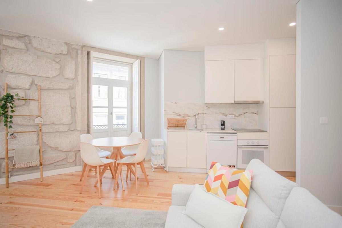 Liiiving In Porto - Aliados Stone Apartment Eksteriør billede