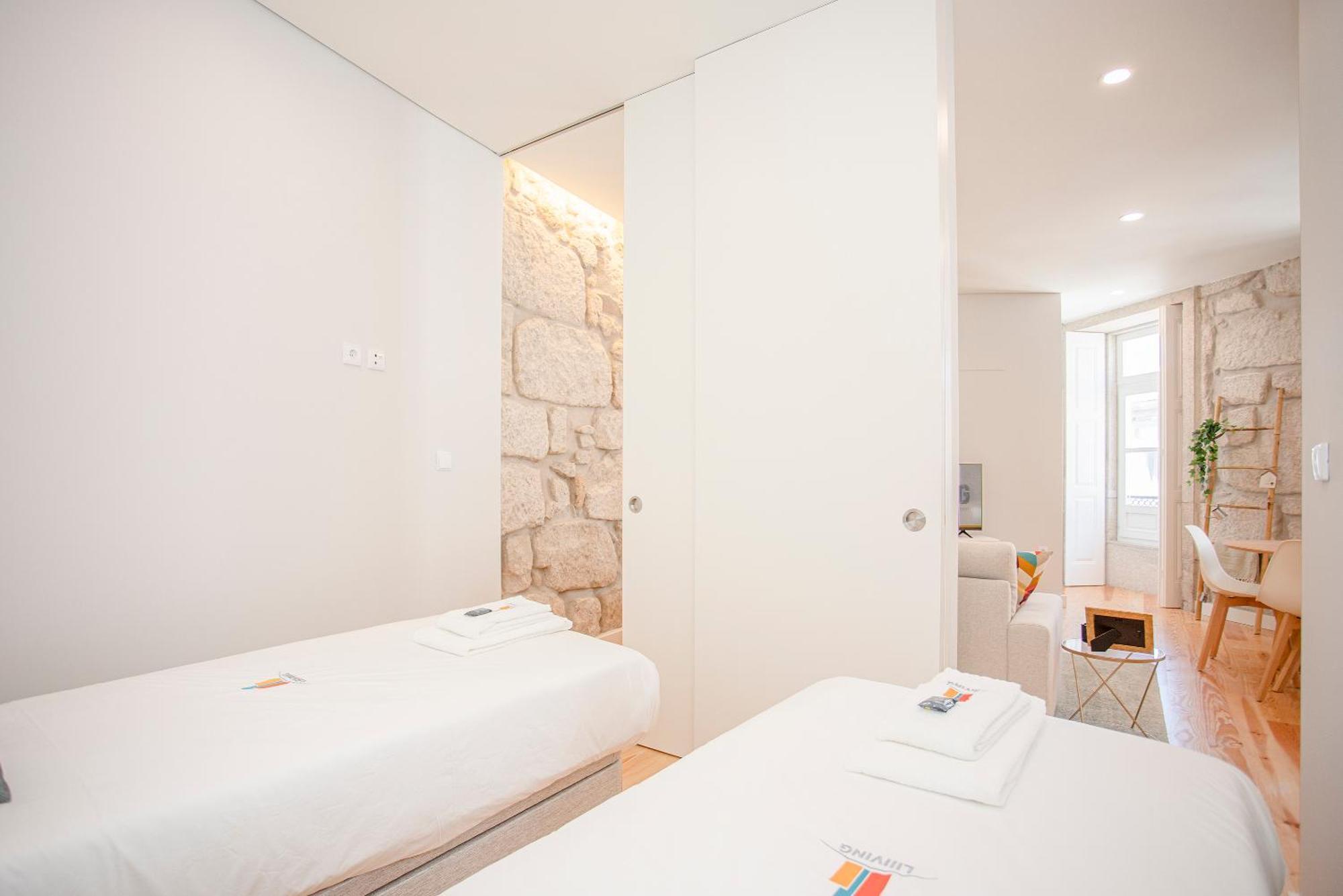 Liiiving In Porto - Aliados Stone Apartment Eksteriør billede